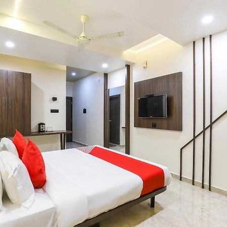 Oyo 47620 Hotel Matangi Motel Delvada Экстерьер фото