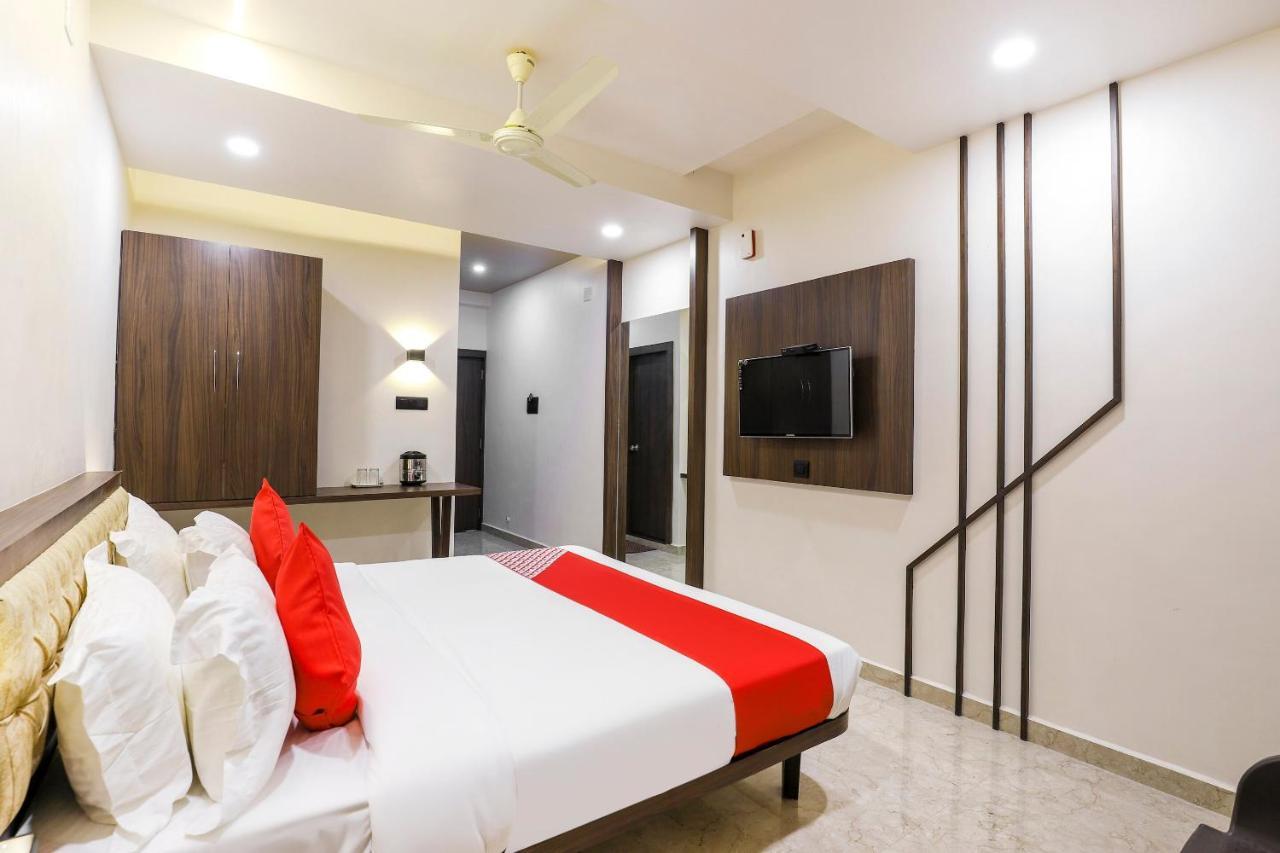 Oyo 47620 Hotel Matangi Motel Delvada Экстерьер фото